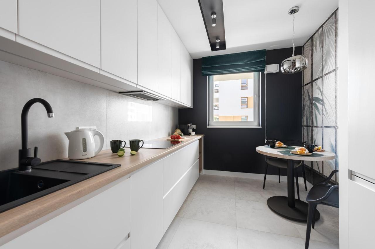 P&O Serviced Apartments Group Komputerowa Warsaw Exterior photo